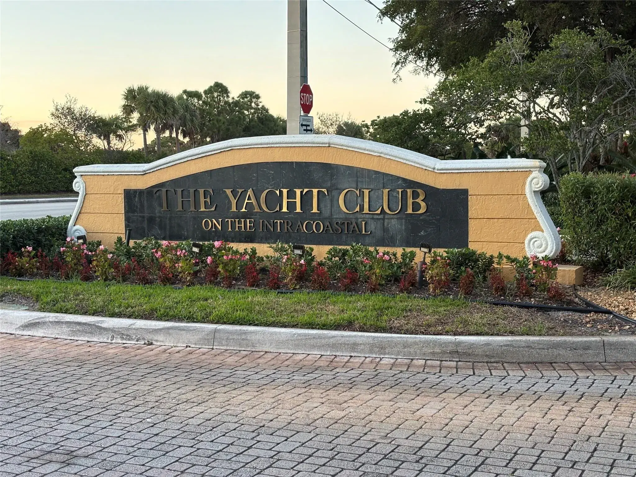 Picture of 107 Yacht Club Way 306, Hypoluxo, FL 33462