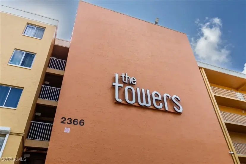 Picture of 2366 E Mall Dr 314, Fort Myers FL 33901