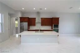 Picture of 3252 Lunar St, Naples, FL 34112