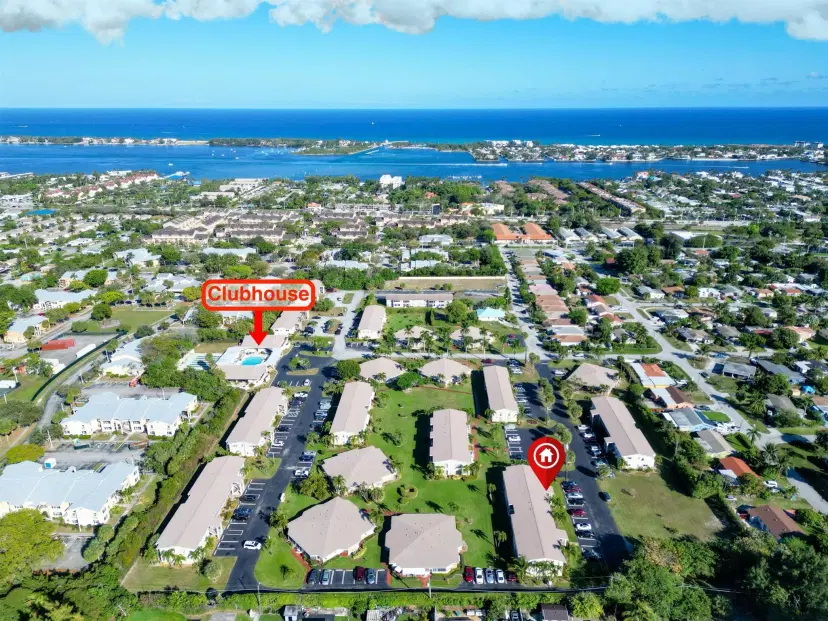 Picture of 301 Circle Drive S 103, Boynton Beach FL 33435