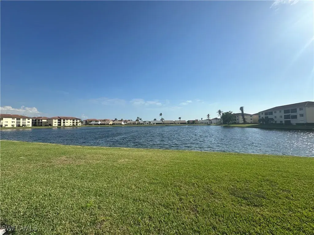 Picture of 11358 Caravel Cir, Fort Myers, FL 33908