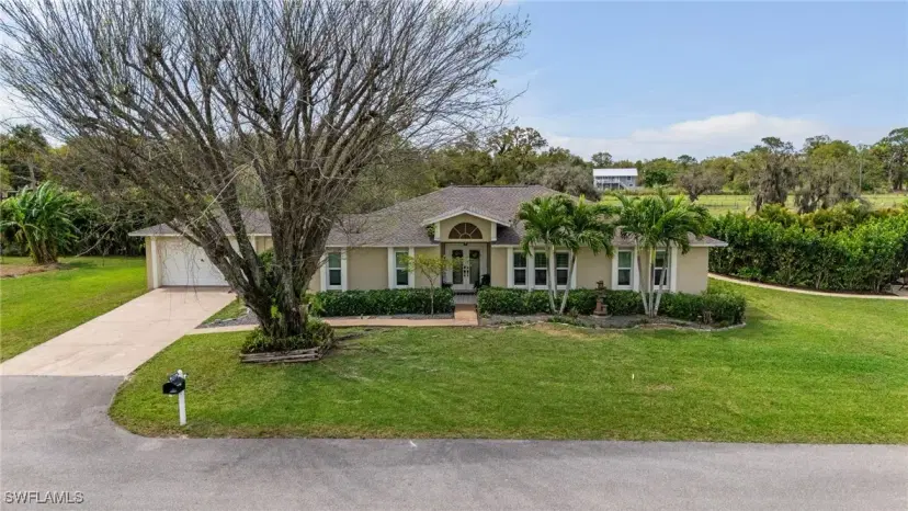 Picture of 5060 Melaluca Dr, Fort Myers FL 33905