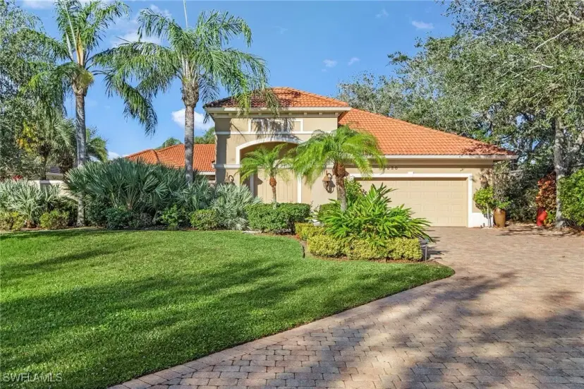 Picture of 5030 Rustic Oaks Cir, Naples FL 34105