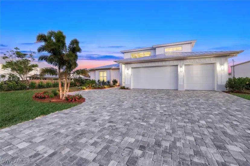 Picture of 1308 Ridge St, Naples FL 34103