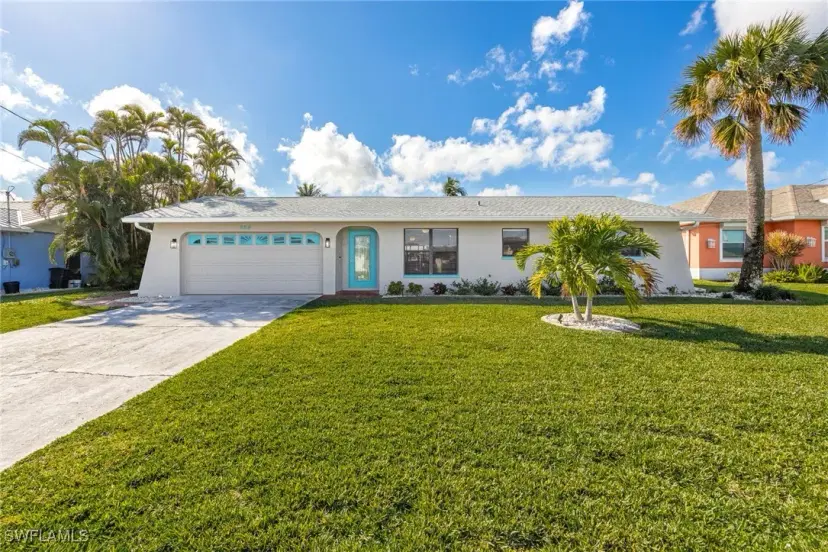 Picture of 924 SE 35Th Ter, Cape Coral FL 33904