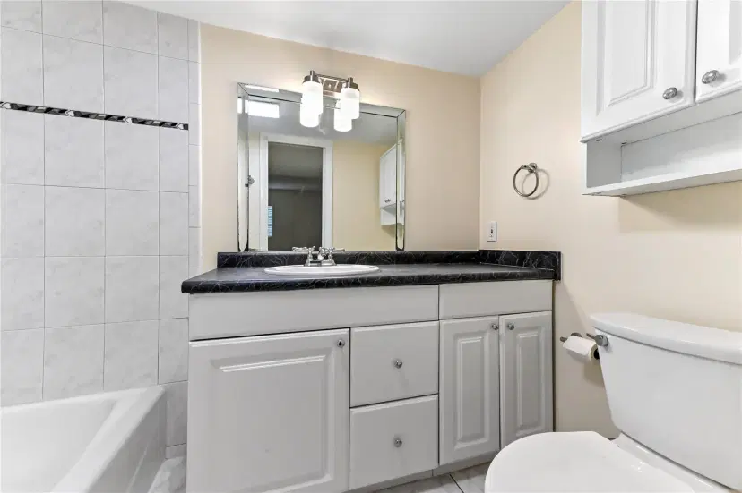 Picture of 860 SE 6Th Ave 206, Deerfield Beach FL 33441