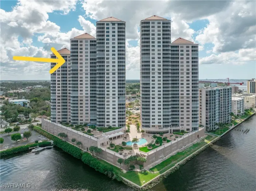 Picture of 2090 W First St I2409, Fort Myers FL 33901
