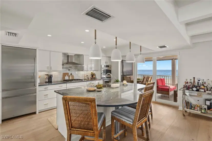 Picture of 1 Sunset Captiva Ln, Captiva FL 33924
