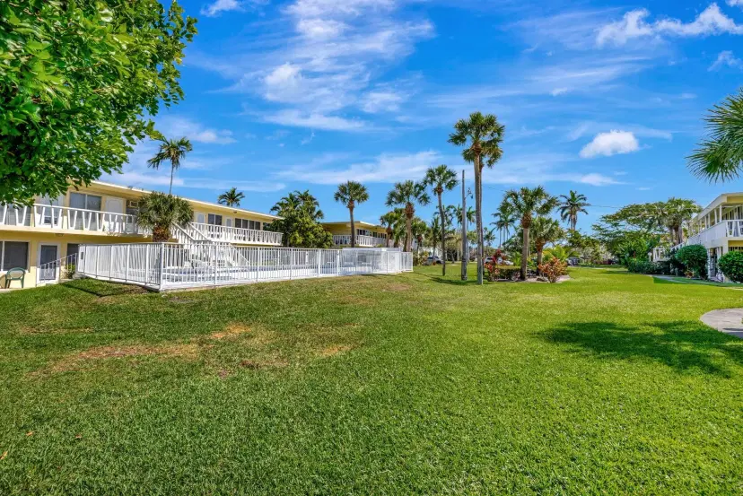 Picture of 2755 NE 28Th Ave A3, Lighthouse Point FL 33064