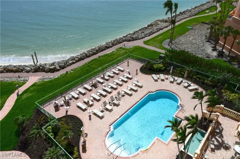 Picture of 980 Cape Marco Dr 706, Marco Island FL 34145