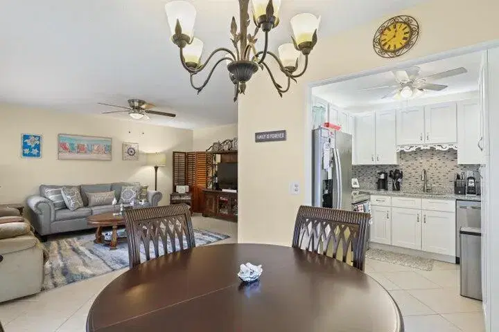 Picture of 815 Flanders Q, Delray Beach, FL 33484