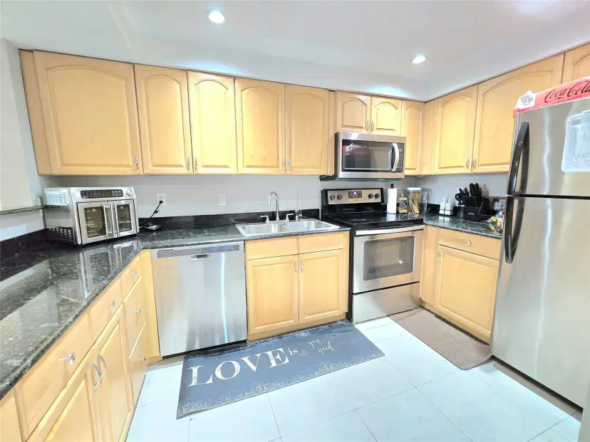Picture of 4500 N Federal Hwy 303, Lighthouse Point FL 33064