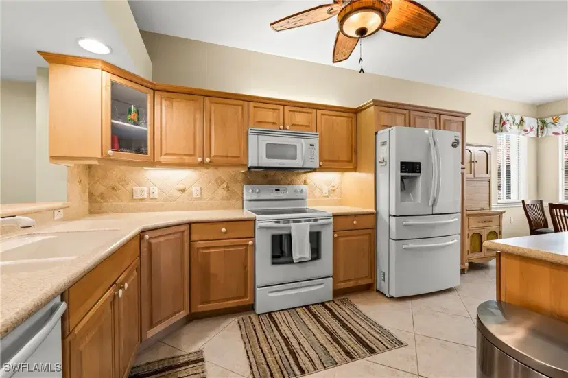 Picture of 2395 Bayou Ln 1, Naples FL 34112