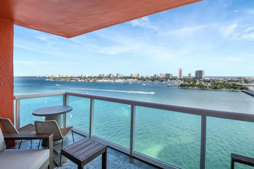 Picture of 2640 Lake Shore Drive 1411, Riviera Beach FL 33404