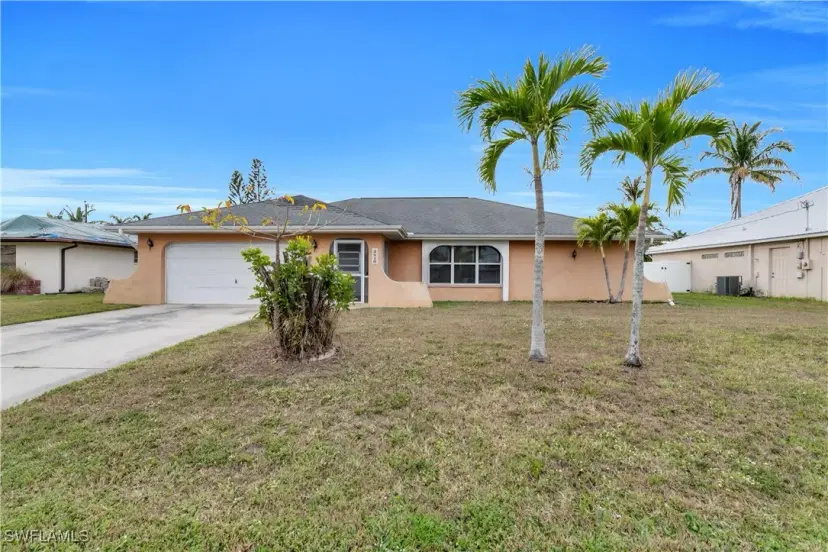 Picture of 3810 Palm Tree Blvd, Cape Coral FL 33904