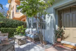 Picture of 2506 Gardens Pkwy, Palm Beach Gardens, FL 33410