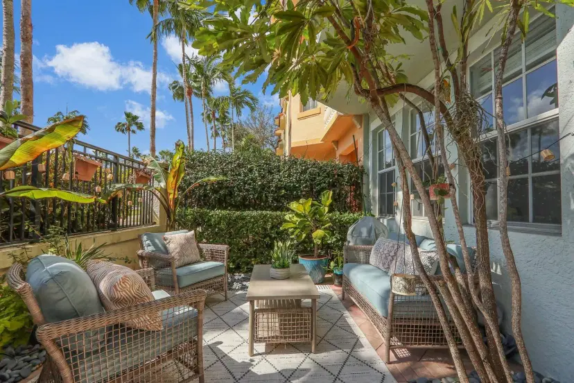 Picture of 2506 Gardens Pkwy, Palm Beach Gardens FL 33410