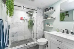 Picture of 9811 N Hollybrook Lake Dr 204, Pembroke Pines, FL 33025