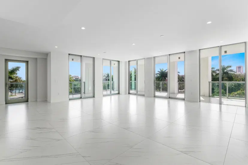 Picture of 495 E Royal Palm Road 402, Boca Raton FL 33432