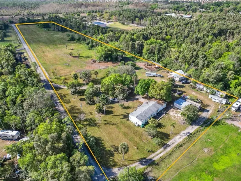 Picture of 321 Brandy Ln, Naples FL 34114