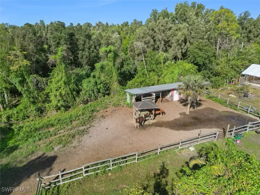 Picture of 321 Brandy Ln, Naples FL 34114