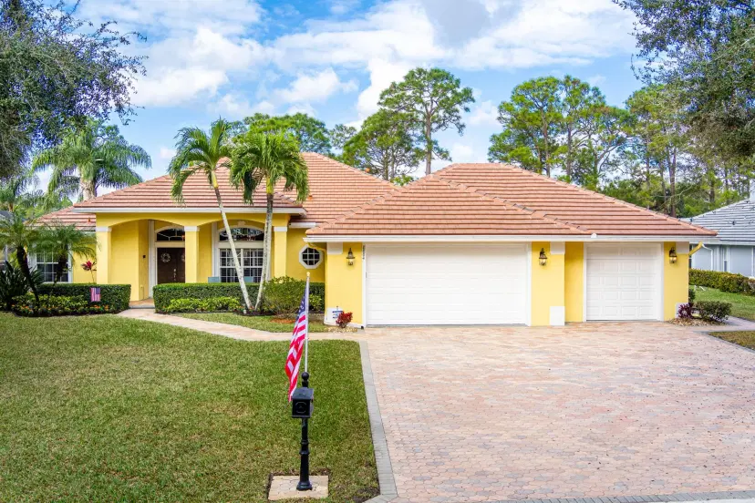 Picture of 8884 SW Fishermans Wharf Drive, Stuart FL 34997