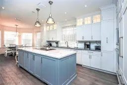 Picture of 1656 Hibiscus Dr, Sanibel, FL 33957