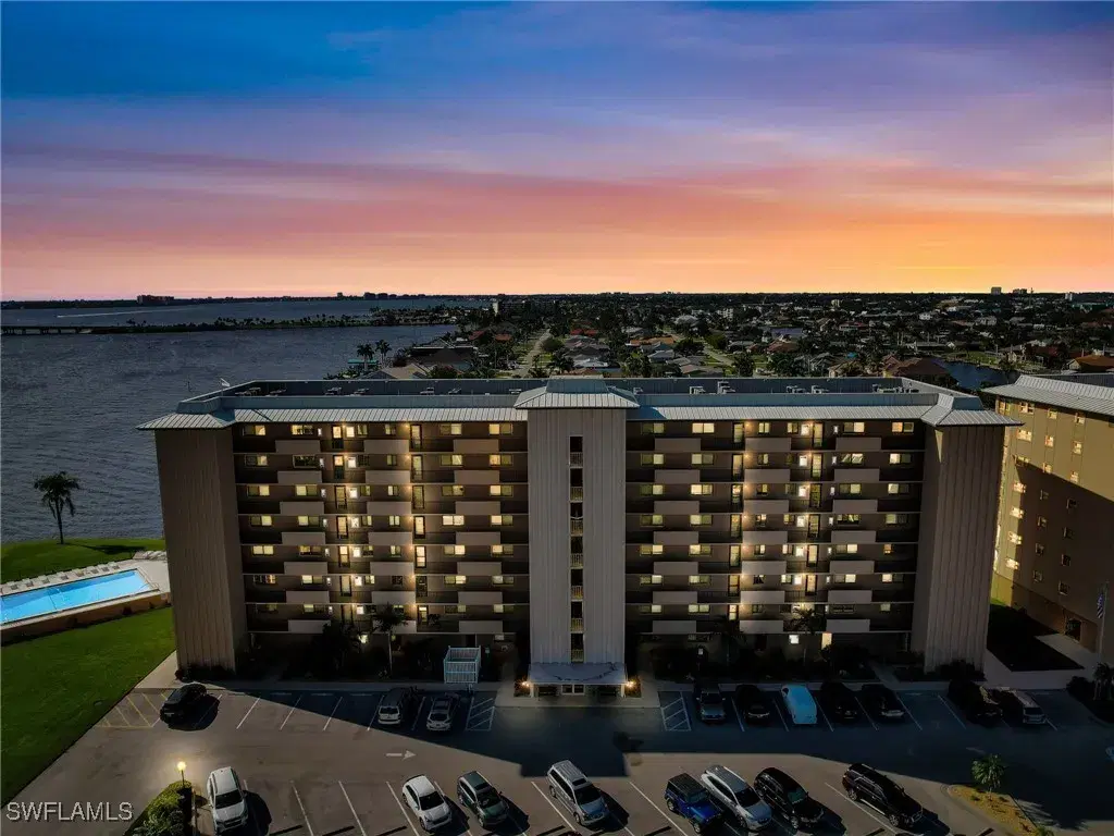 Picture of 4280 SE 20Th Pl 207, Cape Coral, FL 33904