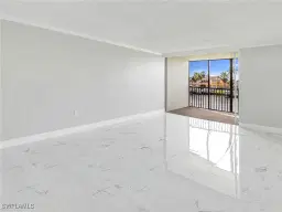 Picture of 4280 SE 20Th Pl 207, Cape Coral, FL 33904