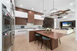 Picture of 7040 Sable Ridge Ln, Naples, FL 34109