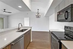 Picture of 4720 Saint Croix Ln 135, Naples, FL 34109