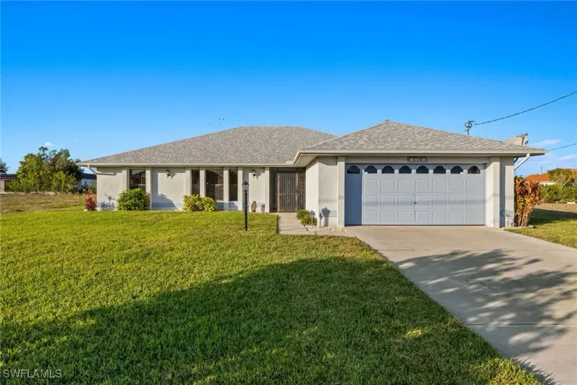 Picture of 419 NE 8Th Ter, Cape Coral FL 33909