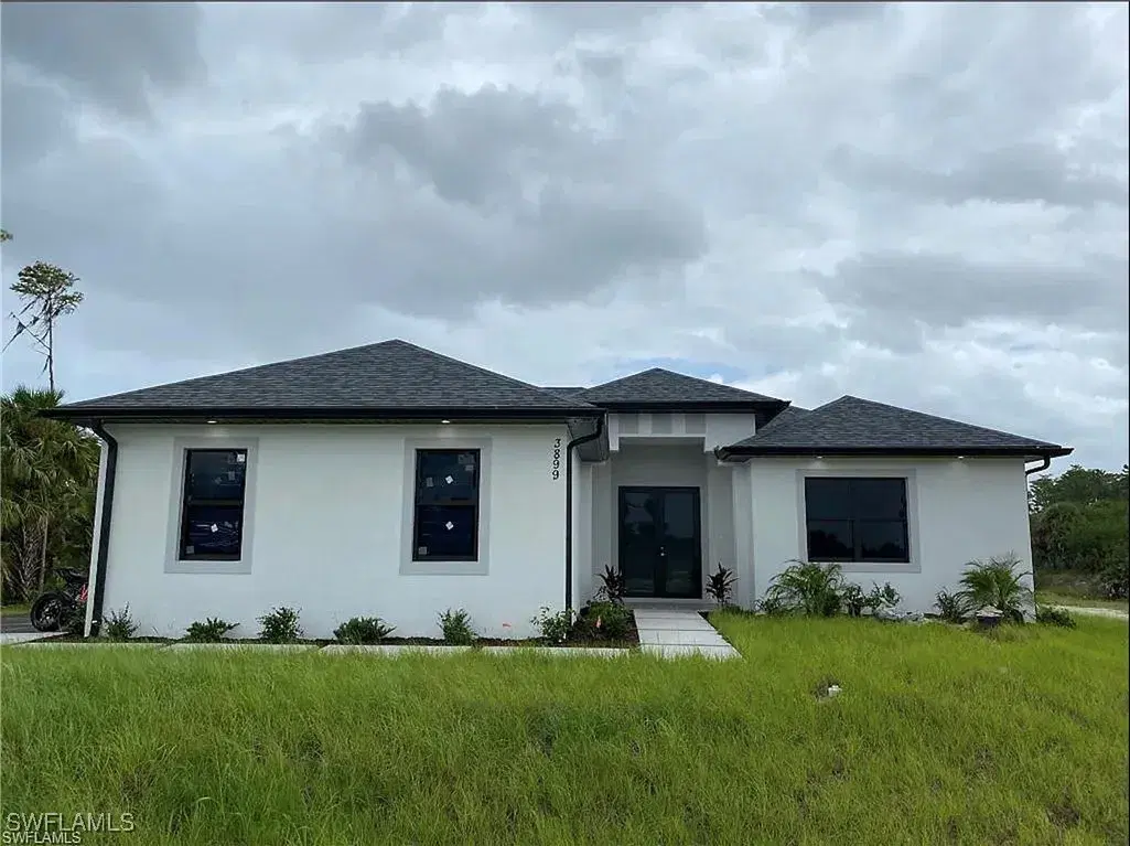 Picture of 3855 26Th Ave Se, Naples, FL 34117
