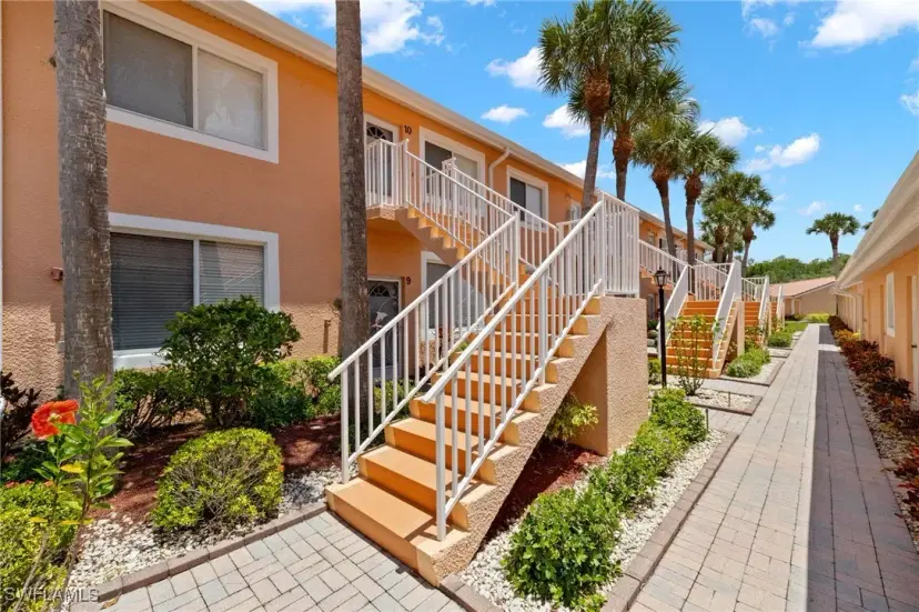 Picture of 6730 Beach Resort Dr 10, Naples FL 34114