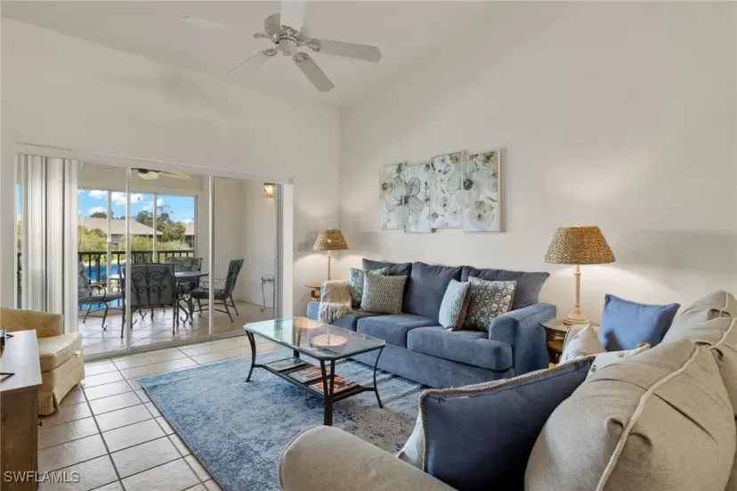 Picture of 6730 Beach Resort Dr 10, Naples FL 34114