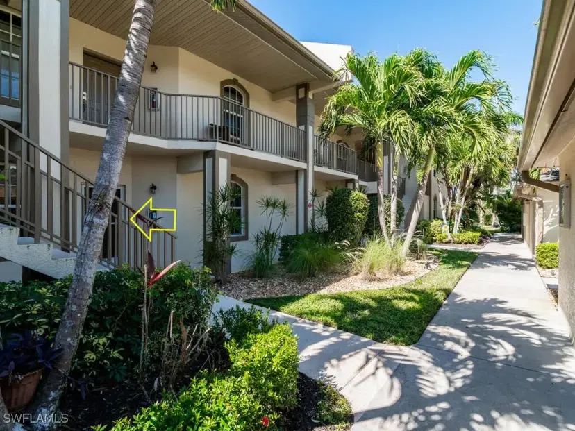 Picture of 338 Newport Dr 1802, Naples FL 34114