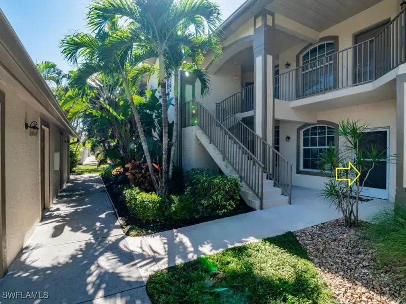 Picture of 338 Newport Dr 1802, Naples FL 34114