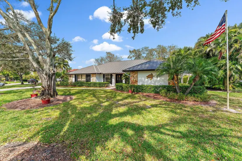 Picture of 59 SE Turtle Creek Drive, Tequesta FL 33469