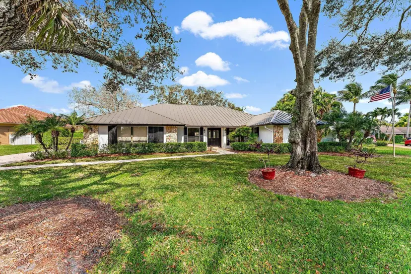 Picture of 59 SE Turtle Creek Drive, Tequesta FL 33469
