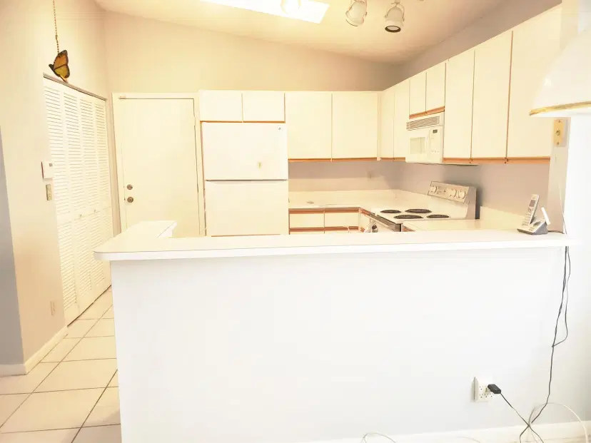 Picture of 8910 Boatswain Drive 8910, Boynton Beach FL 33436