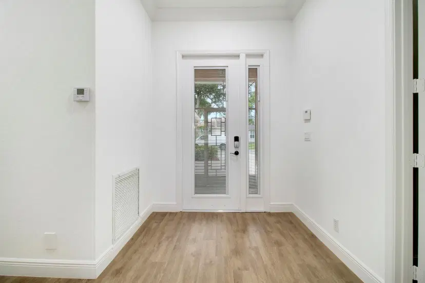 Picture of 9150 Bay Harbour Circle, West Palm Beach FL 33411