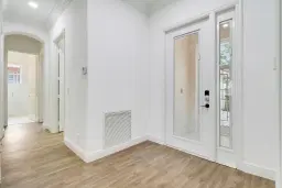 Picture of 9150 Bay Harbour Circle, West Palm Beach, FL 33411