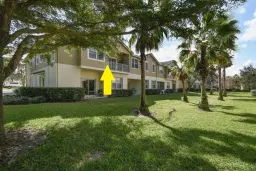 Picture of 1590 SE Sheffield Terrace 204, Stuart, FL 34994