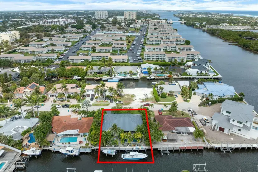 Picture of 940 Greenbriar Drive, Boynton Beach FL 33435
