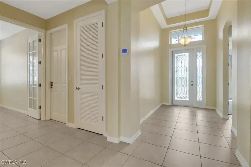 Picture of 260 Destiny Cir, Cape Coral FL 33990