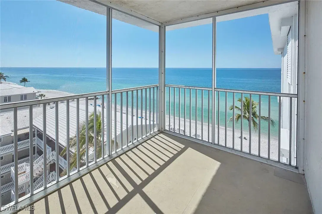 Picture of 1919 Gulf Shore Blvd N 804, Naples, FL 34102