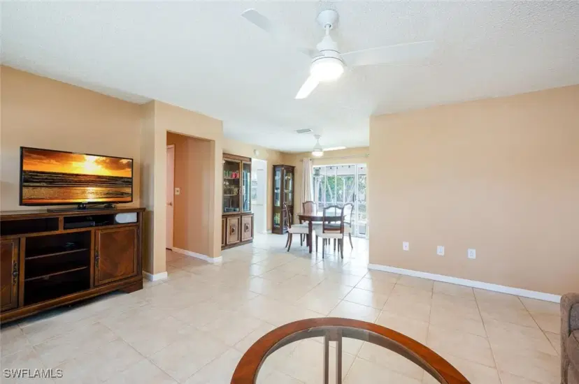 Picture of 4418 Parrot Ave, Naples FL 34104
