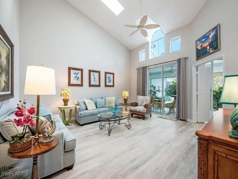 Picture of 3616 Belair Ln 9, Naples FL 34103
