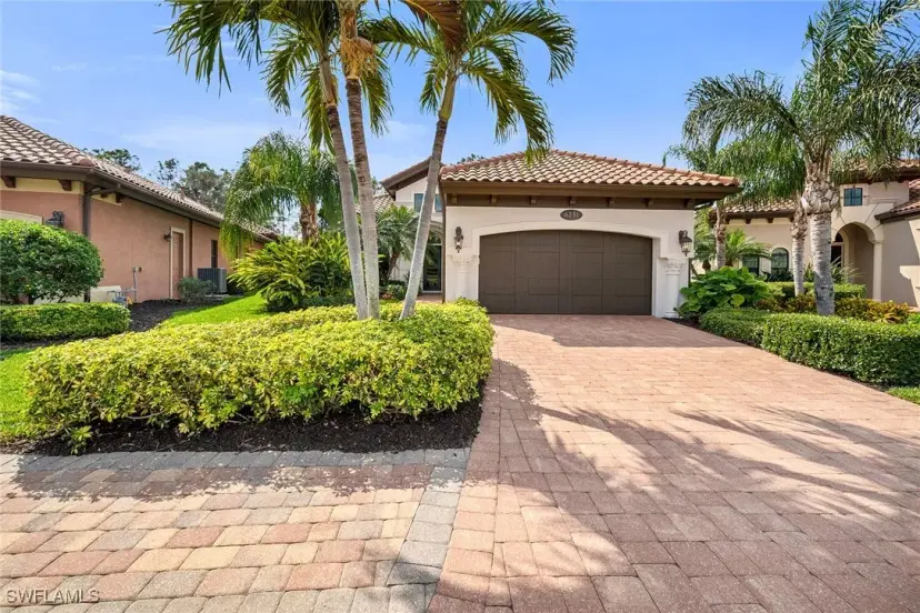 Picture of 6231 Brunello Ln, Naples FL 34113