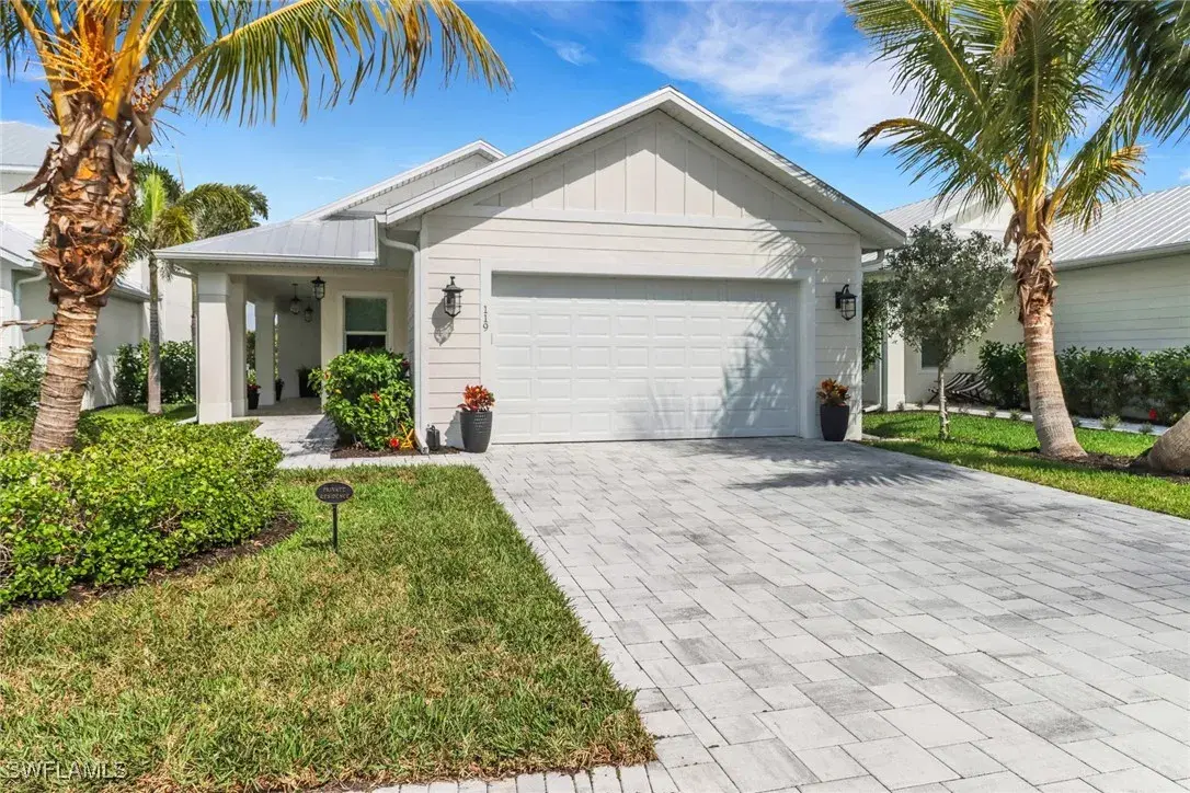 Picture of 119 Cambria Ln, Naples, FL 34112